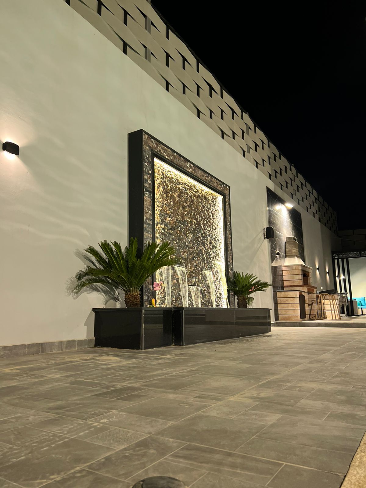 MOON VILLA  